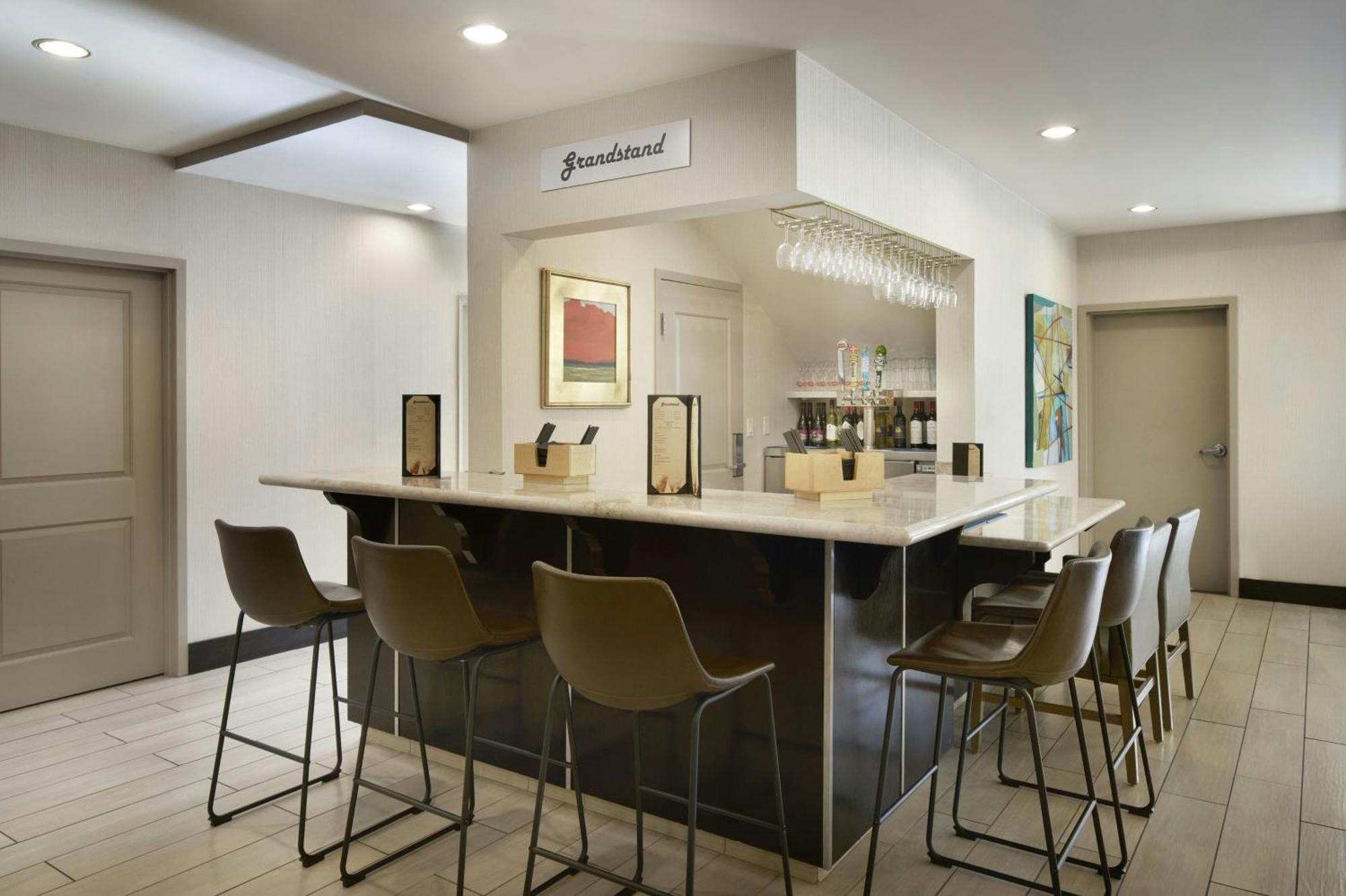 Residence Inn San Diego Del Mar Екстериор снимка